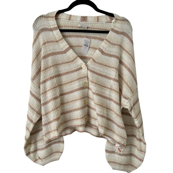 NWT American Eagle Striped V Neck Cropped Cardigan Sweater Women’s Size Medium - Picture 1 of 6